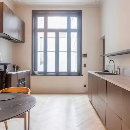 Frans Superior 1 Slpk Apartment